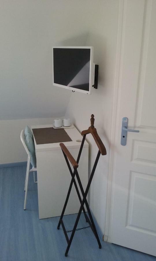 Appartement Chez Véronique à Anguerny Extérieur photo