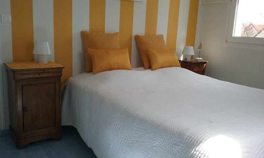 Appartement Chez Véronique à Anguerny Extérieur photo
